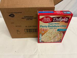 lot 21 image: 6x Betty Crocker Party Rainbow Chip Cake Mix