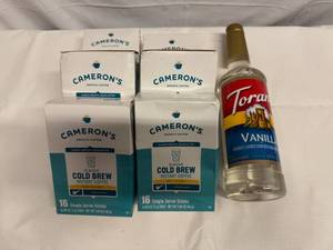 lot 53 image: 6x 10 K-cups Green Mountain Iced Cold Brew & Cadia Ground Coffee