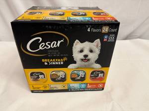 lot 79 image: 24x3.5oz Trays Cesar Dog Food-4 Flavors