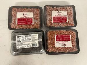 lot 139 image: H. 4x 16oz Mild Italian Sausage