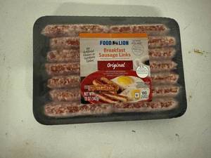 lot 152 image: A. 6x 12oz Original Breakfast Sausage Links