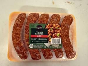 lot 155 image: B. 4x Hot Italian Sausage