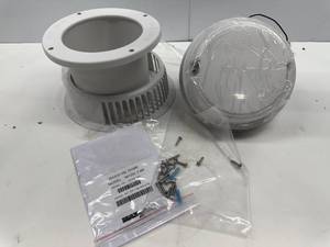 lot 74 image: MAXXFAN RV EXHAUST FAN
