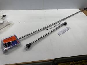 lot 94 image: 2PC BOAT LIGHTS