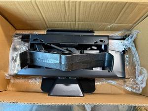 lot 97 image: REESE FIFTH WHEEL HITCH