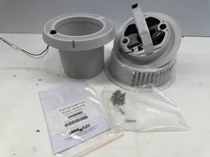 lot 111 image: MAXXFAN RV EXHAUST FAN