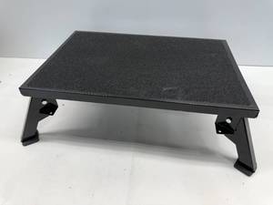 lot 149 image: QUICK PRODUCTS PLATFORM STEP