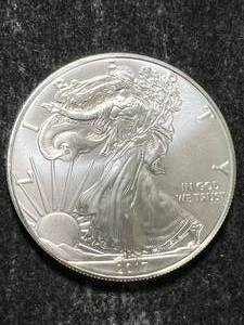 lot 61 image: 2017 AMERICAN SILVER EAGLE 1 TROY OZ .999 FINE SILVER