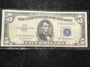 lot 71 image: 1953A US BLUE SEAL $5 SILVER CERTIFICATE