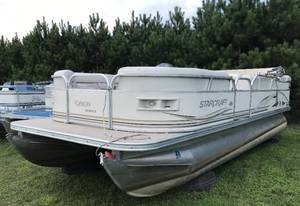 2003 Starcraft 22' Pontoon