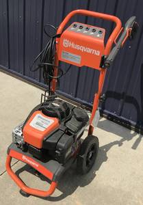 lot 13 image: Husquvarna Power Washer