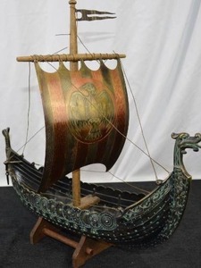 lot 5 image: VINTAGE EDWARD AAGAARD IRON ART BRONZE VIKING SHIP