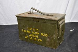 lot 30 image: VINTAGE MILITARY AMMO BOX