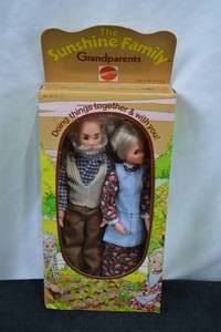 lot 77 image: 1970s The Sunshine Family Grandparents Dolls NRFB