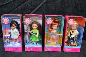 lot 114 image: Barbie Collection of Career Day Kelly Dolls, 2001
