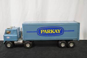 lot 200 image: 1970s Metal Parkay Toy Truck