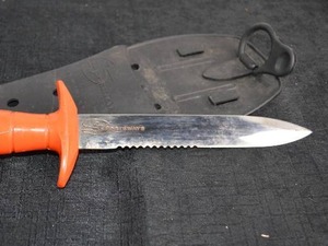lot 238 image: Vintage Sportsways Knife