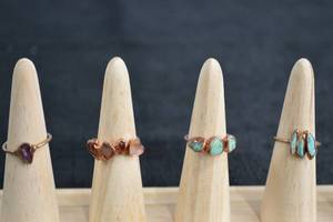 lot 257 image: 4 Copper And Stone Rings