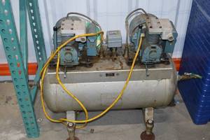 lot 307 image: Industrial Air Compressor