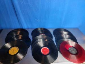 lot 36 image: Lot of Vintage LPs