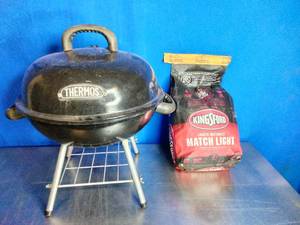 lot 52 image: Kingsford Match Light Charcoal