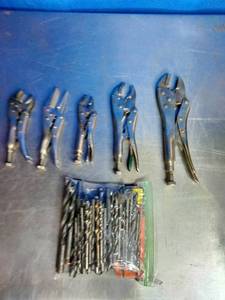 lot 70 image: Lot of Vise Grips and Drill Bits
