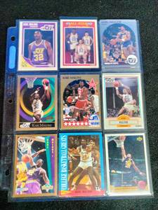 lot 86 image: Karl Malone Cards
