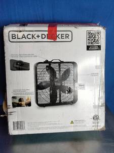 lot 149 image: BLACKDECKER 20 Box Fan with 3 Speed Settings