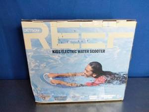 lot 158 image: Jetson REEF - Kids Electric Water Scooter