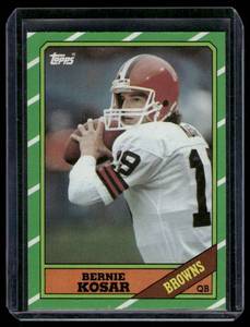 lot 61 image: Bernie Kosar RC 1986 Topps #187 Rookie Baseball Card