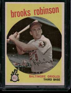 lot 131 image: Brooks Robinson 1959 Topps #439 Vintage Baseball Card