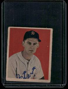 lot 137 image: 1949 Bowman Ted Gray #10 Vintage Baseball Card