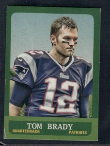lot 200 image: Tom Brady Mini Green SP 2014 Topps #208 Football Card