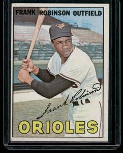 lot 319 image: Frank Robinson 1967 Topps #100 Vintage Baseball Card