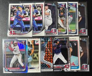 lot 327 image: Minnesota Twins 12 Card Star and Prospect Lot - Lee, Walner, Culpepper, Ryan, Morris, Keaschall, Acuna, and More