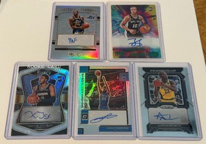 lot 330A image: 5 Card Auto Basketball Lot Including 249