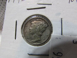 lot 99 image: Mercury Silver Dime