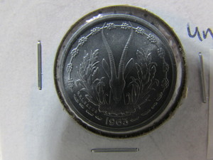 lot 122 image: West Africa 1 Franc