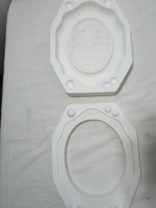 lot 140 image: Byron Slip Molds