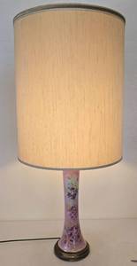 lot 215 image: Pretty Pink Vintage Porcelain Lamp with Brass Base
