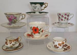 lot 253 image: Vintage China Cup & Saucer Selection
