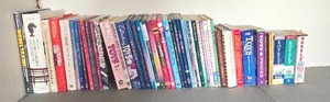 lot 270 image: Large Group of Collector Themed Books