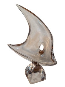 lot 2 image: Daum France Signed Crystal Fish Sculpture