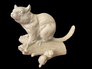 lot 78C image: Vintage Kaiser Porcelain Mouse Figurine