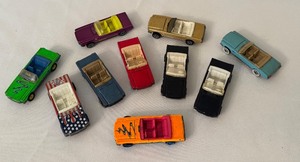 lot 117 image: Collection of 10 Vintage Hot Wheels Ford Mustang Cars Assorted Colors