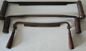 lot 429 image: Three Vintage Draw Knives