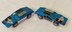lot 130 image: Pair of Vintage Hot Wheels 1970 Side Kick Blue Diecast Cars