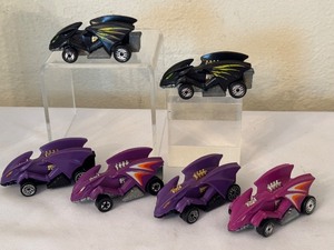 lot 141 image: Set of 6 Hot Wheels Vamprya Diecast Cars Assorted Colors
