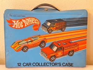 lot 145 image: 1975 Hot Wheels 12-Car Collector Case with 12 Vintage Cars