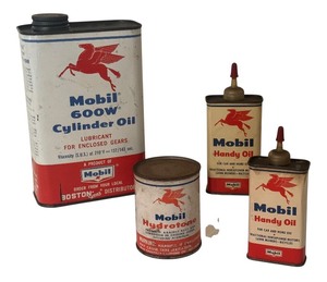 lot 196 image: Collection of 4 Vintage Mobil Oil Cans with Pegasus Logo